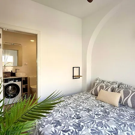 With Terrace And Residential Pool - Costa Del Silencio